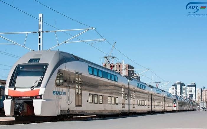 Bakı–Ağstafa–Bakı marşrutuna əlavə qatarlar təyin edildi