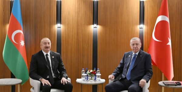 Əliyev və Ərdoğan Bişkekdə görüşdü