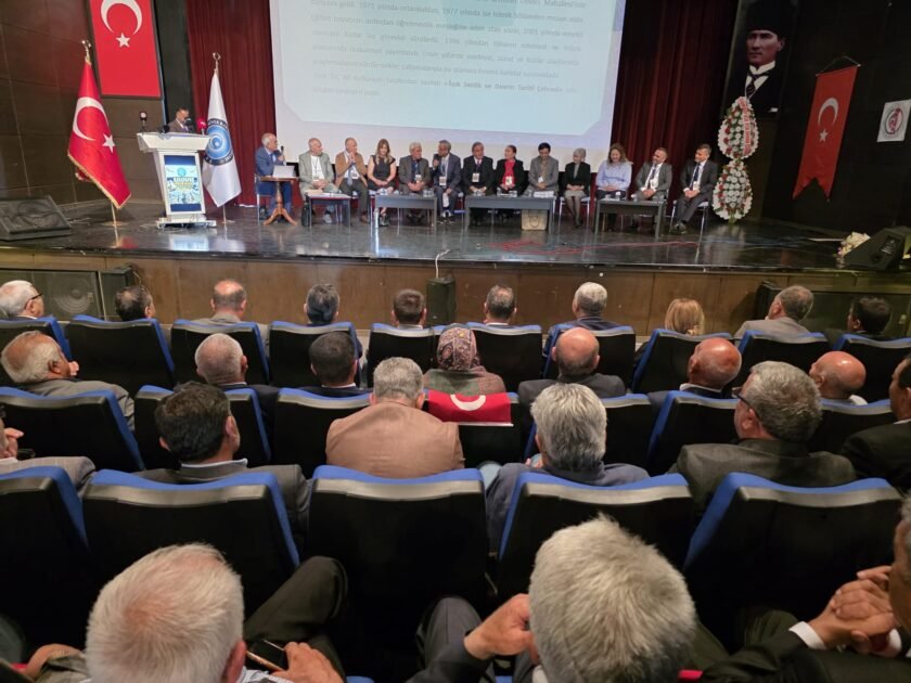 QARS TÜRK DÜNYASININ ELM VƏ MƏDƏNİYYƏT PAYTAXTINA ÇEVRİLDİ