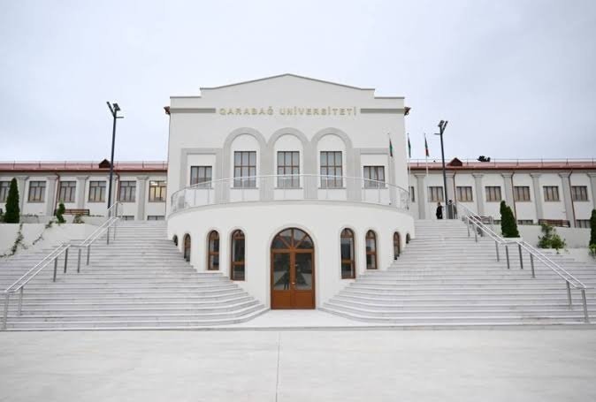 Qarabağ Universitetinə 1 235 tələbə qəbul edildi