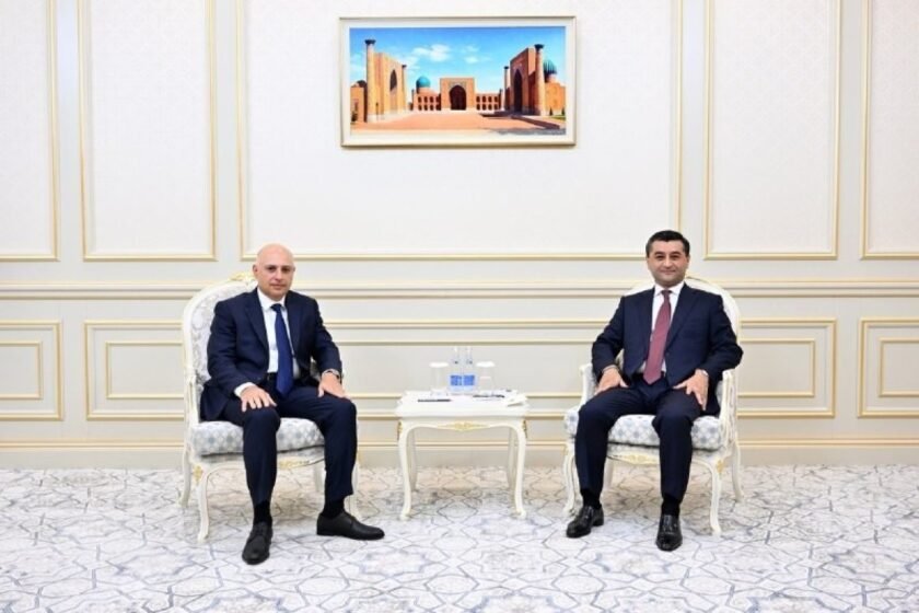 Azərbaycan və Özbəkistan arasında siyasi məsləhətləşmələr keçirildi