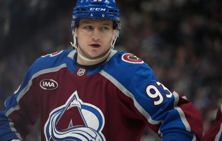 Zaxar Bardakov gələcəkdə NHL-ə qayıtmaq niyyətindədir – SKA ilə qısamüddətli müqavilənin səbəbi